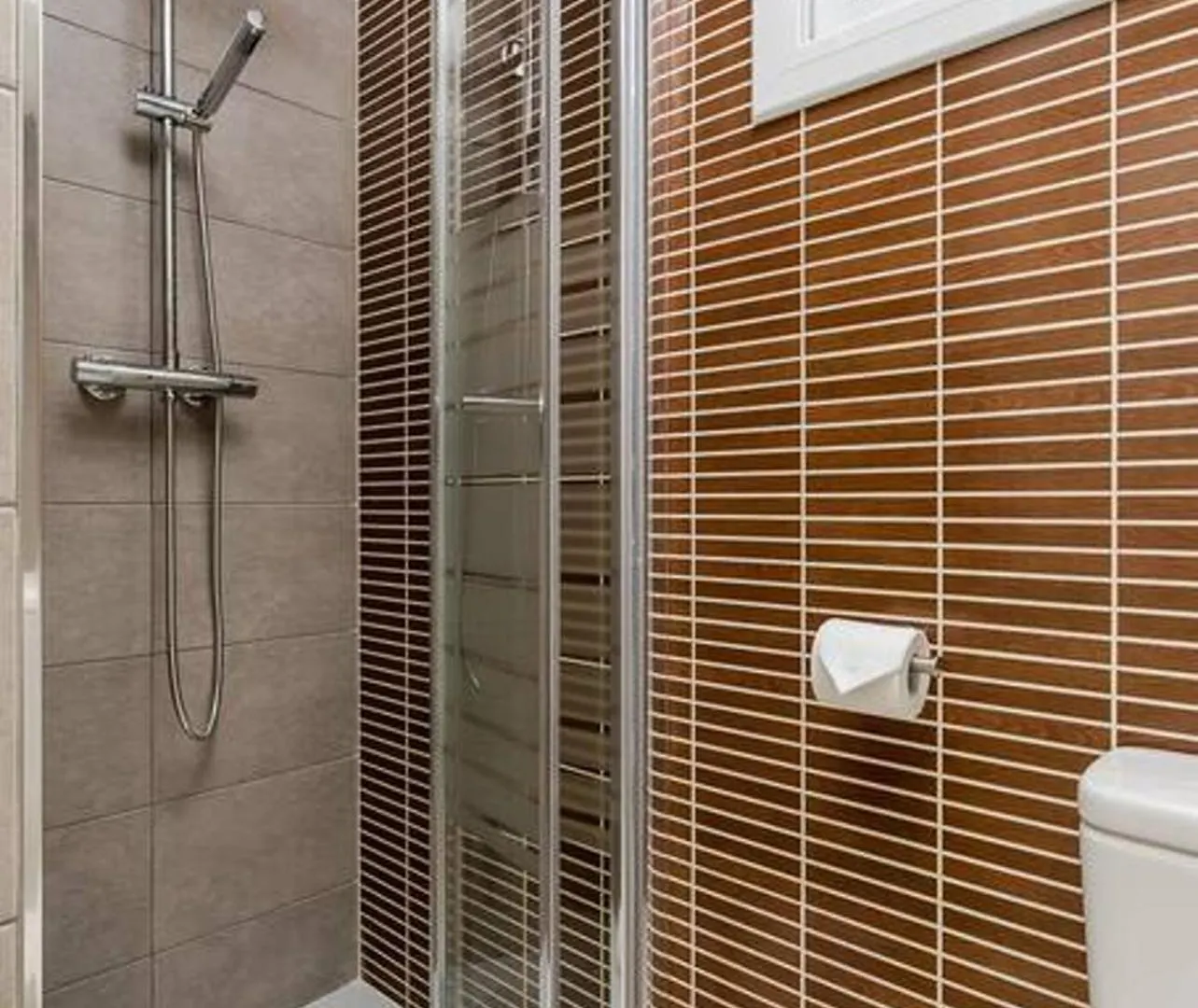 Magical Design With Terrace Apartment L'Hospitalet de Llobregat